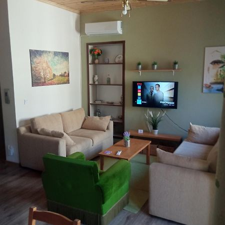 Gs Home Gytheio Exterior foto