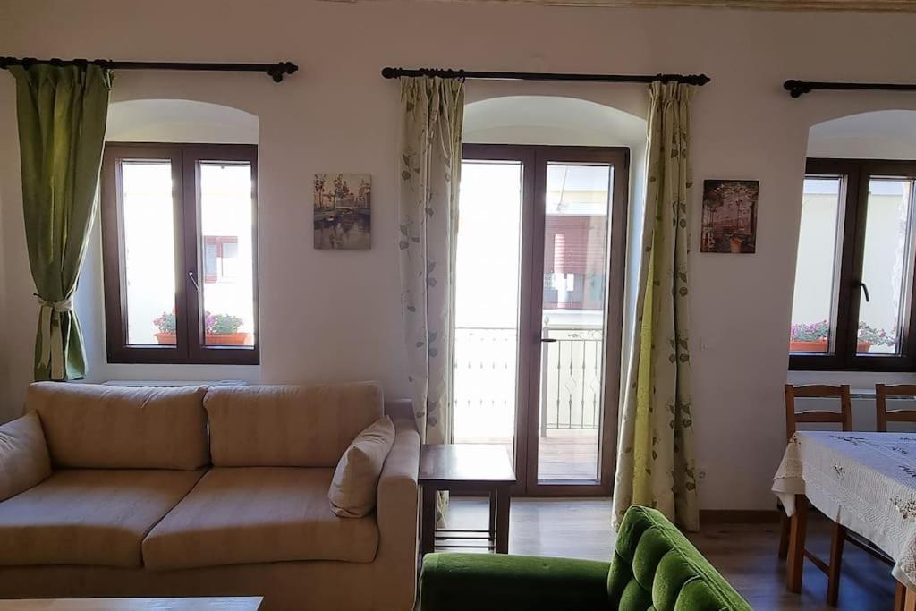 Gs Home Gytheio Exterior foto